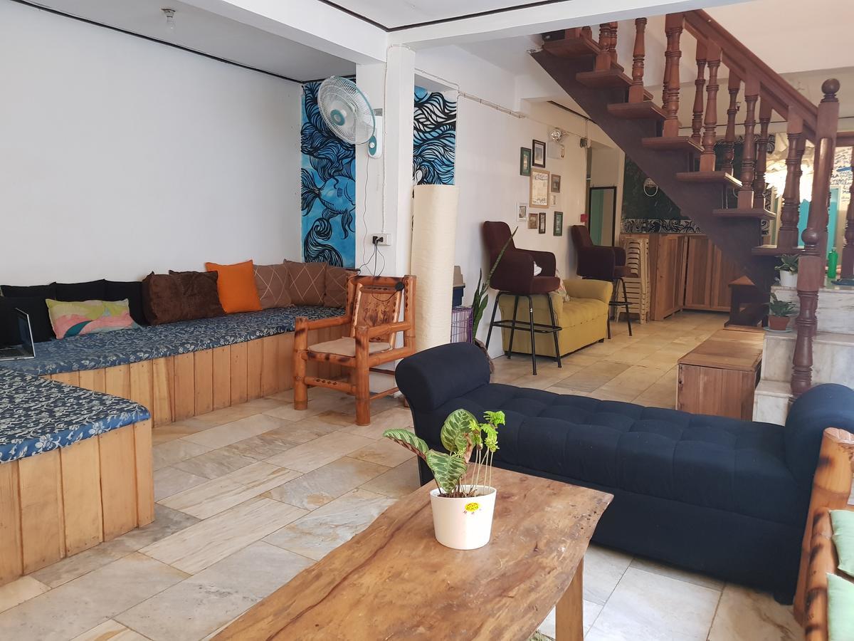 Hostel Go Surfari House Baler Zewnętrze zdjęcie
